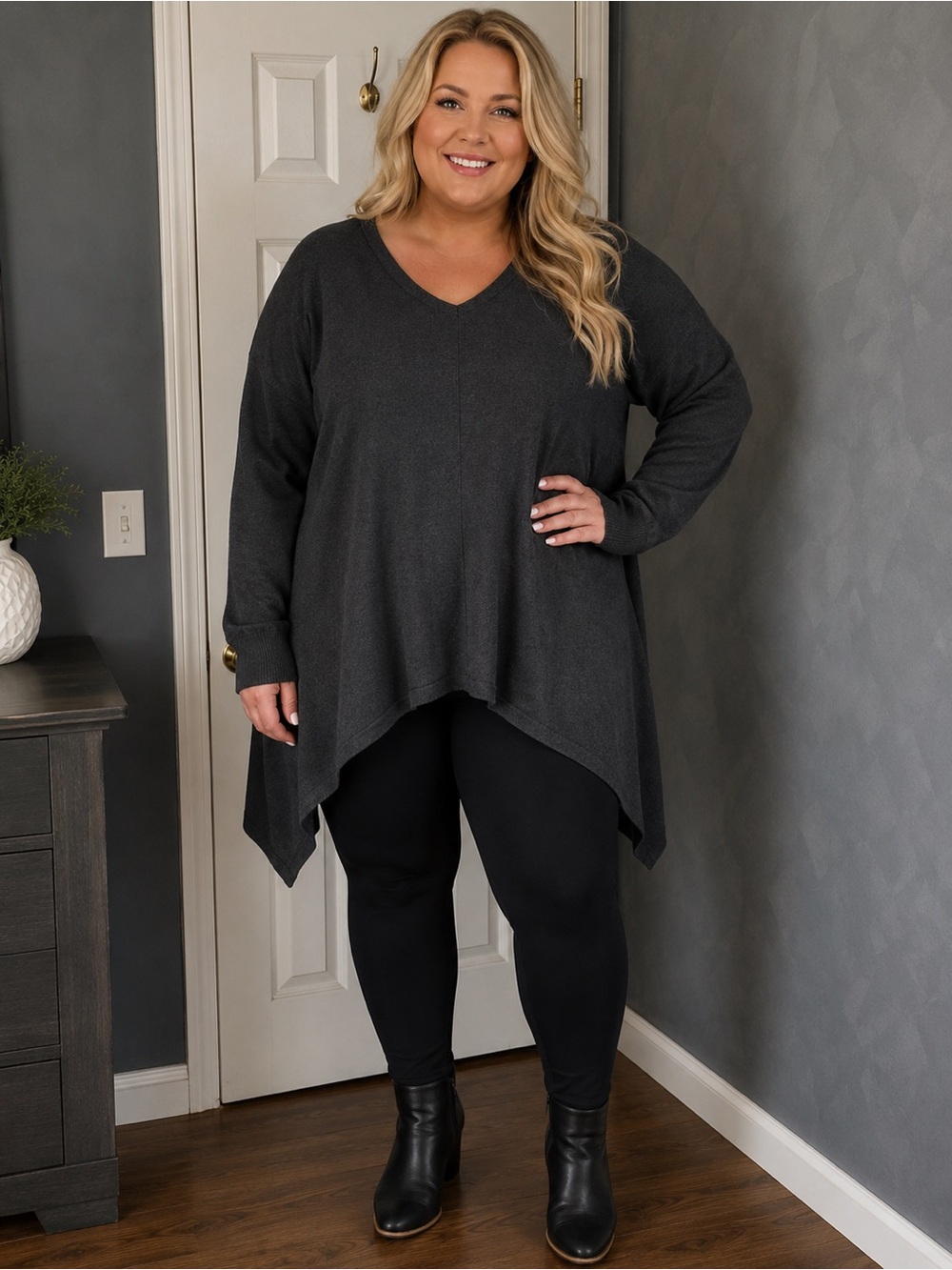 Lane Bryant Women’s 18/20 Asymmetrical Oversized V-Neck Grey Sweater Tunic